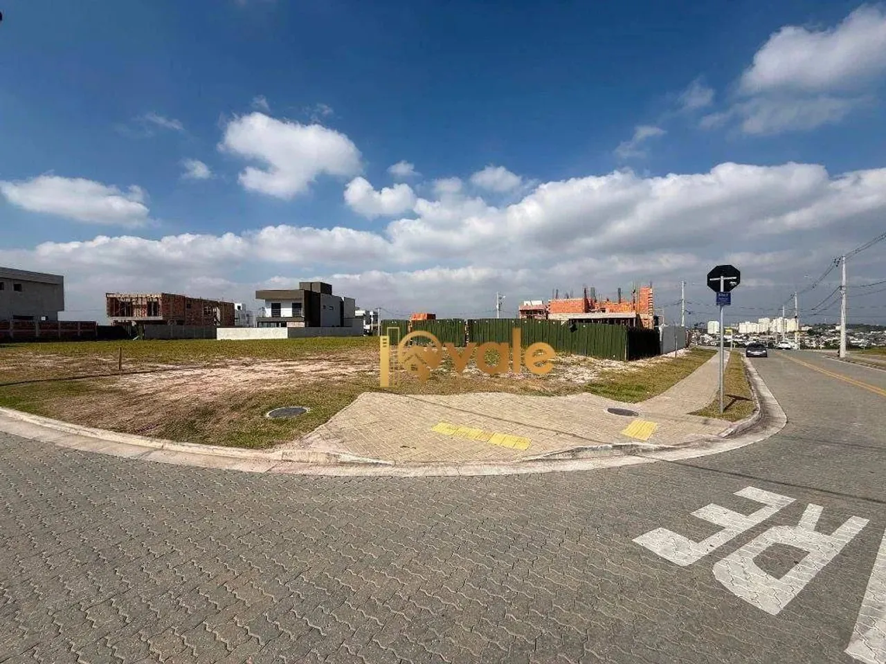 Terreno à venda, Condomínio Terras Alpha - Urbanova - São José dos Campos/SP