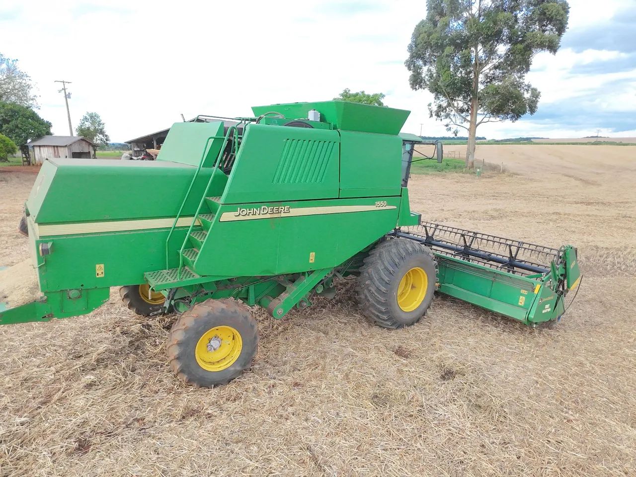 Colhedeira John Deere 1550 - Foto 5