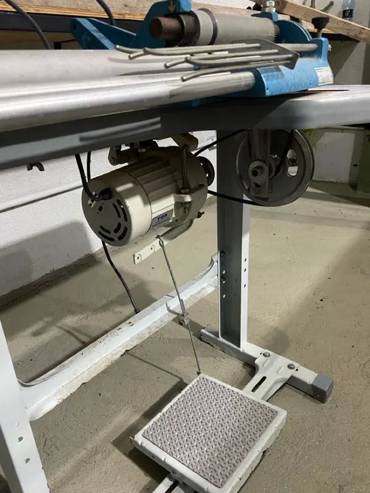 Máquina de cortar ribana e viés  - Foto 4