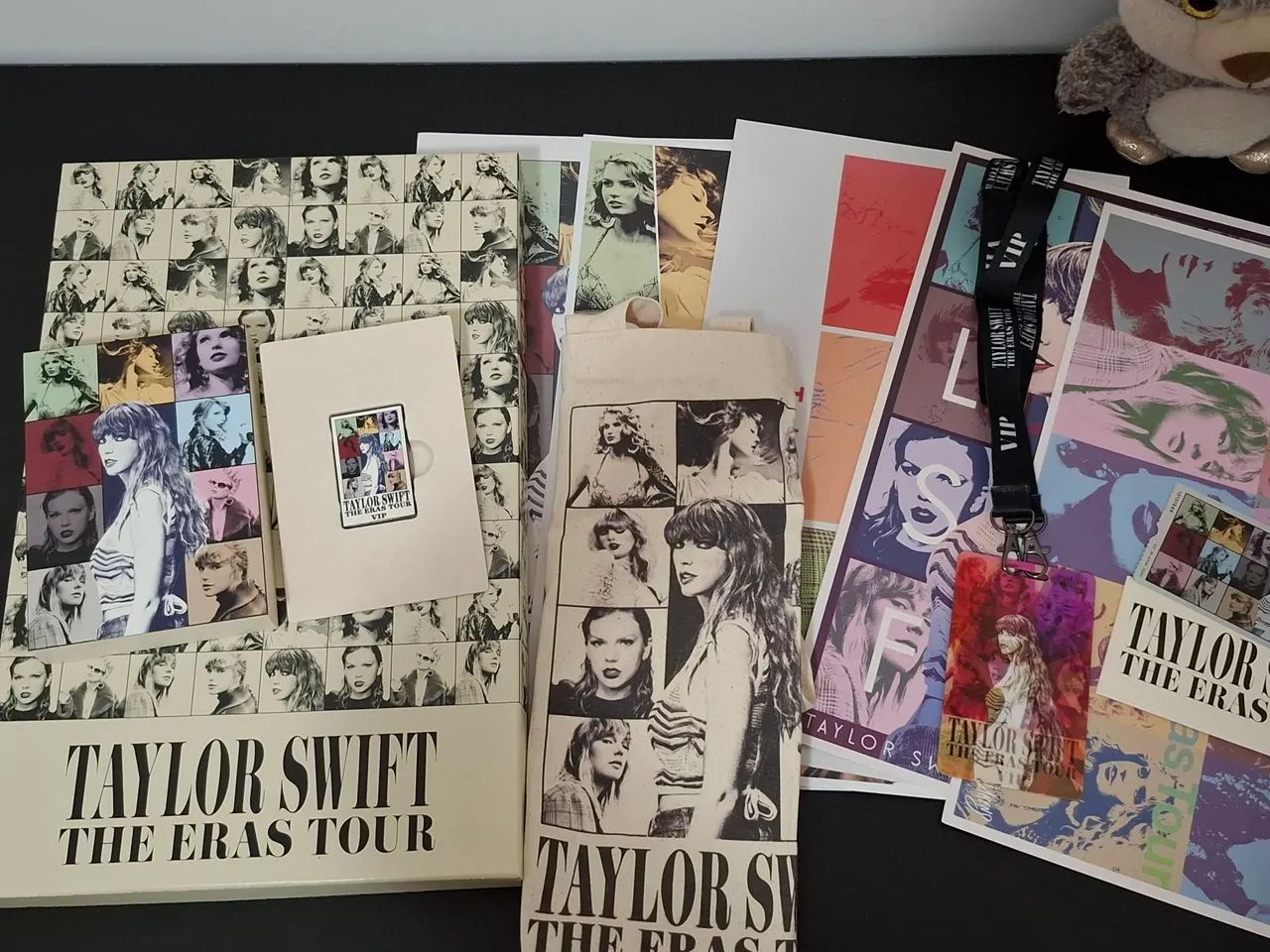 TAYLOR SWIFIT BOX THE ERAS TOUR - Foto 2