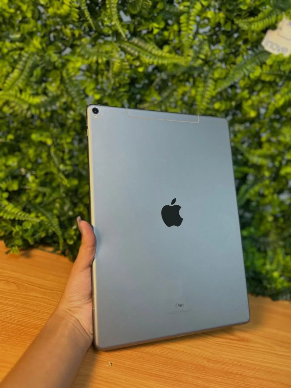 iPad Pro 2° geração   A1671 12.9? polegadas  512GB  Space gray Possui leve trincado tela - Foto 3