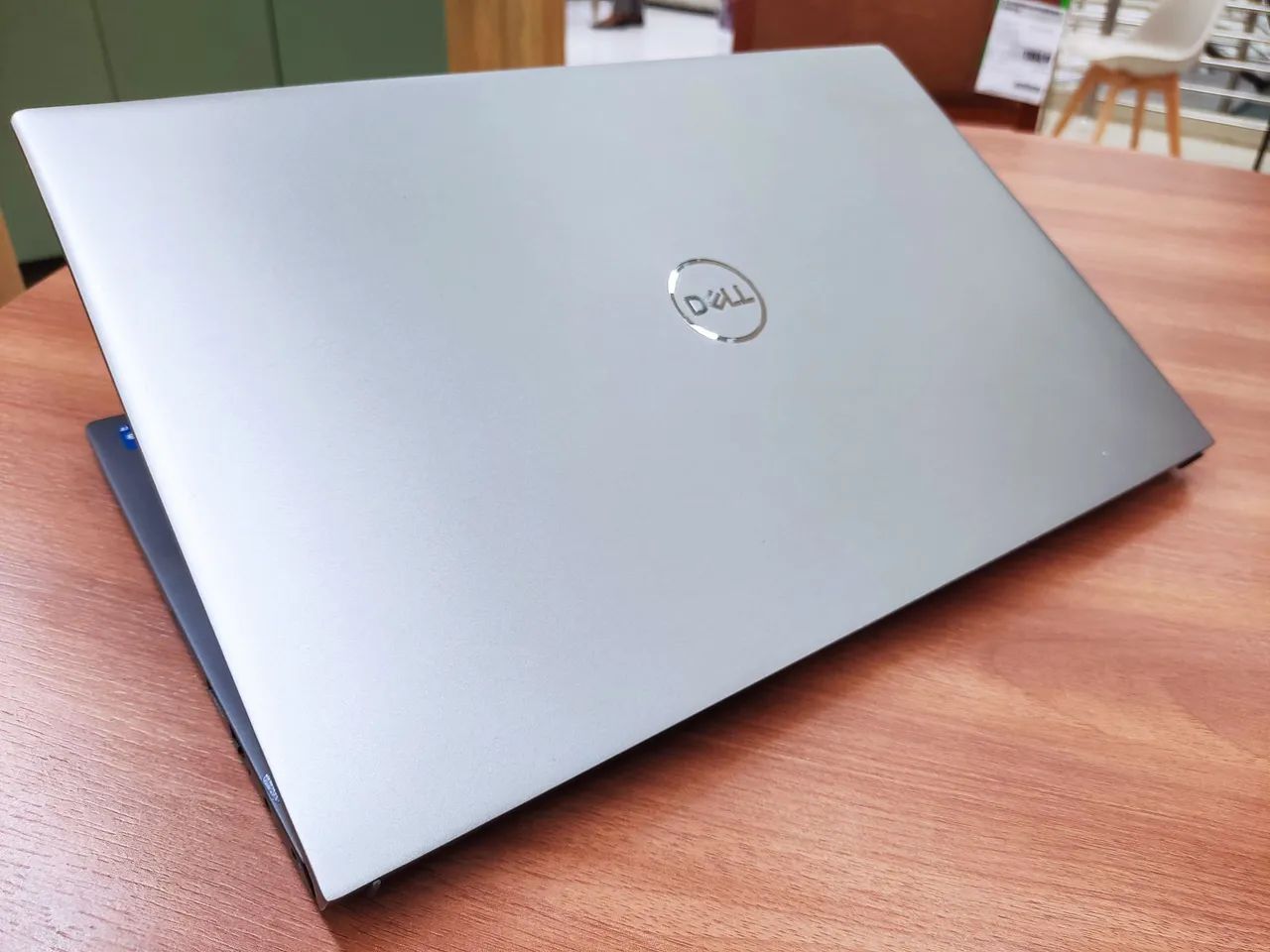 NOTEBOOK DELL I7 VOSTRO/ NVIDIA+ 16GB DE RAM / SSD 512GB