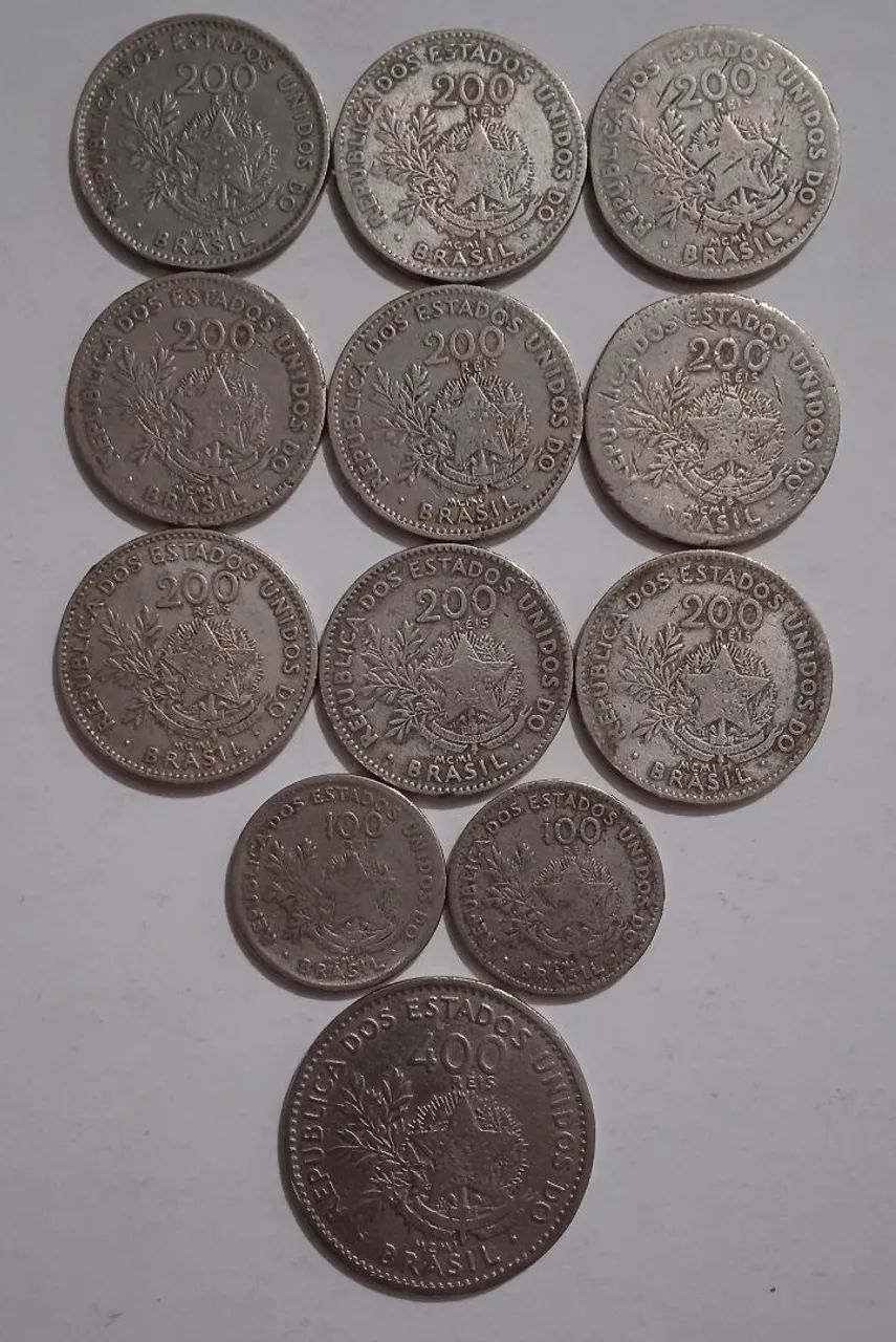 Lote com 12 moedas antigas de Réis 