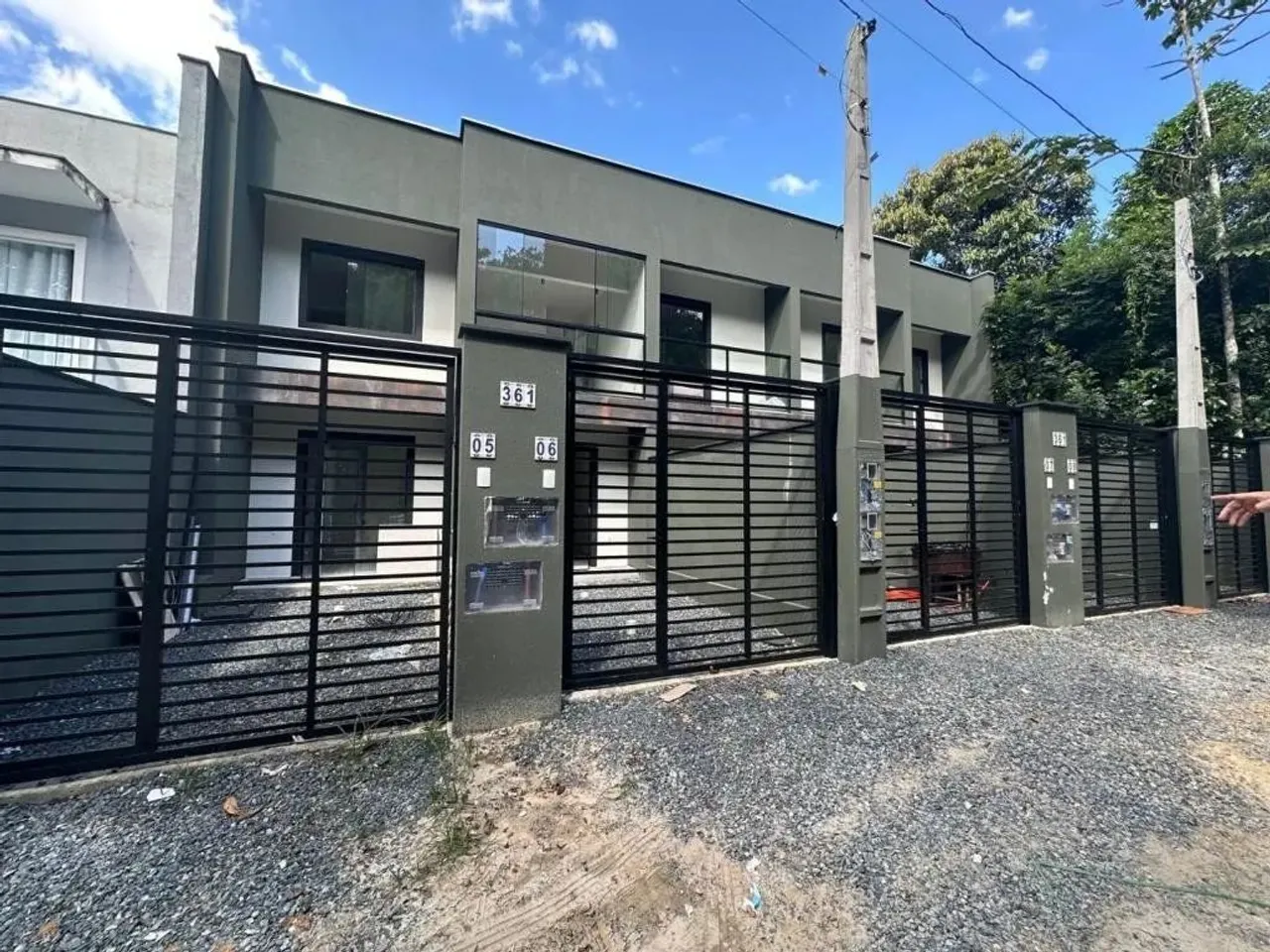 SOBRADO GEMINADO no SANTA CATARINA com 2 quartos para LOCAÇÃO, 73 m²