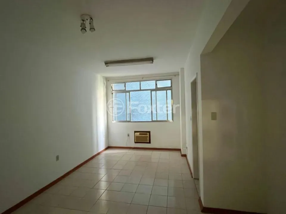 Sala / Conjunto Comercial à venda Avenida Alberto Bins, Centro Histórico - Porto Alegre