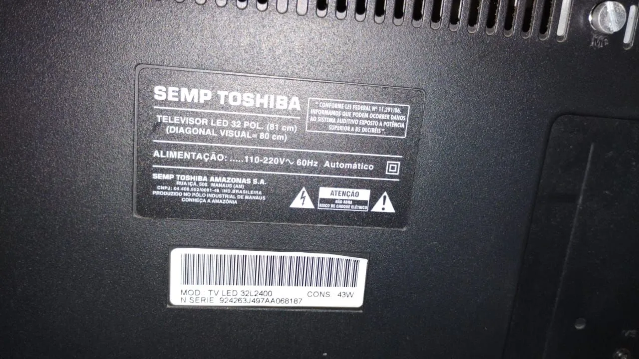 Etiqueta de TV Semp Toshiba