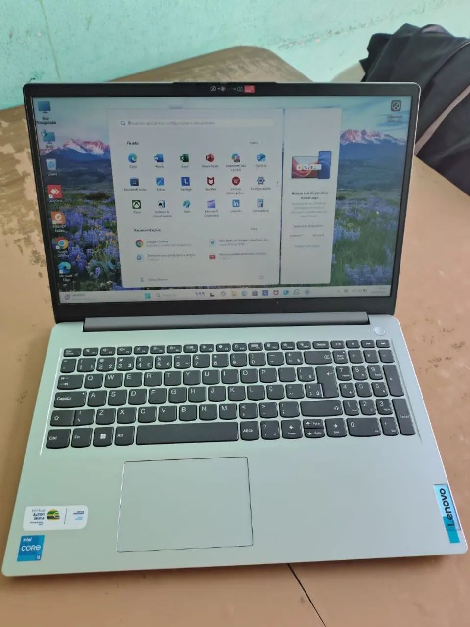 Notebook Lenovo 64168560590467120