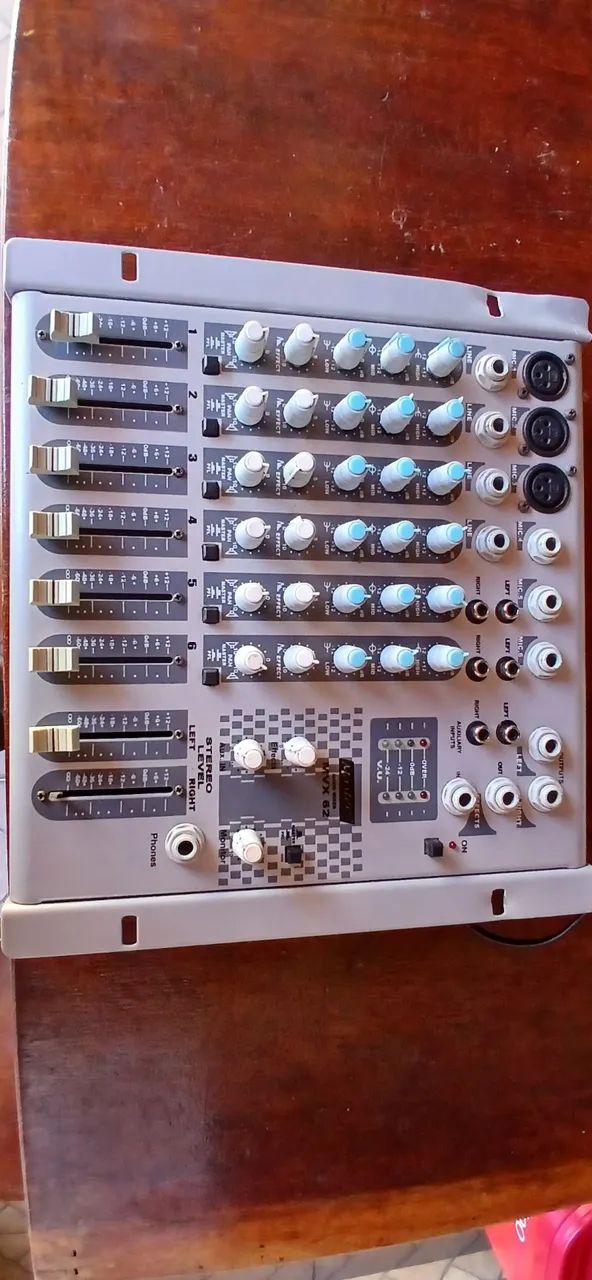Mesa de Som 6 Canais MX 62 - Foto 2