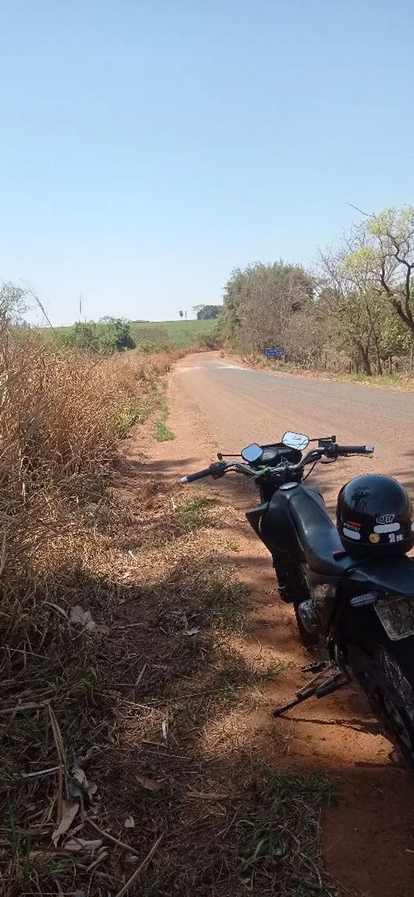 Moto bem conservada , motivo da venda viagem!  - Foto 2