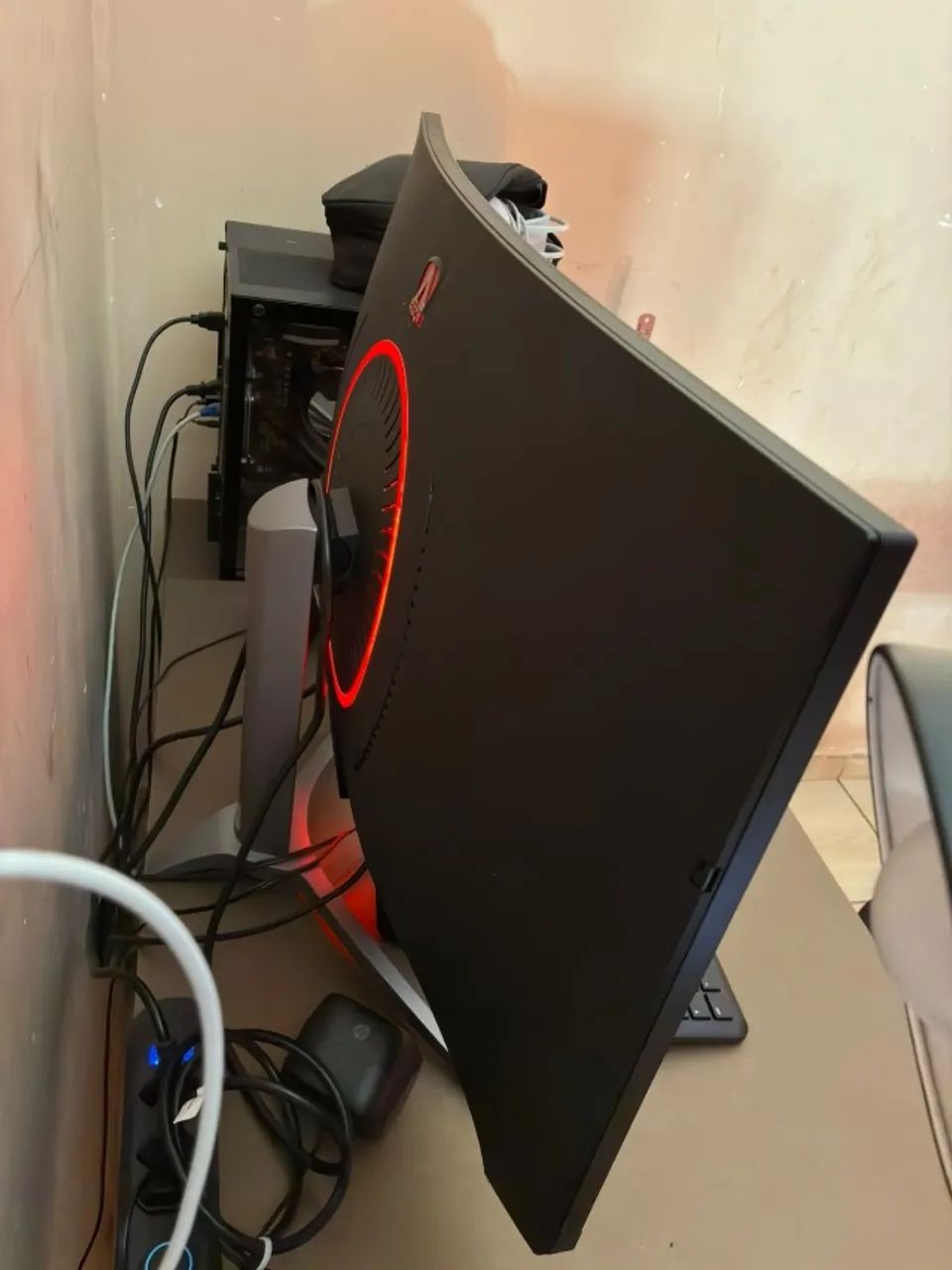 Monitor AGON AG323FCXE