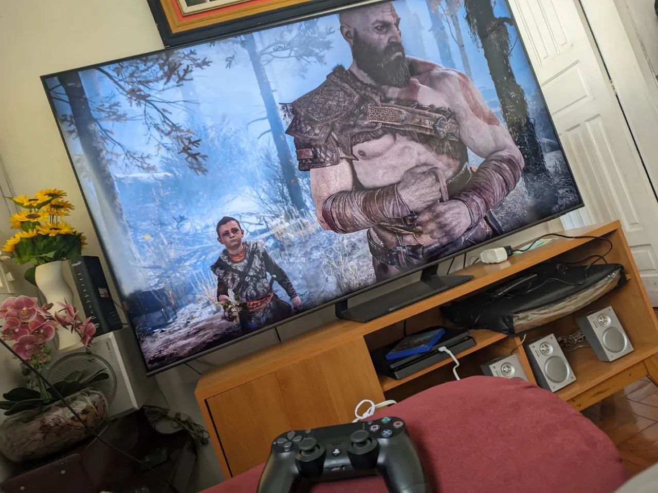 PS4 SLIM 500GB - Foto 3