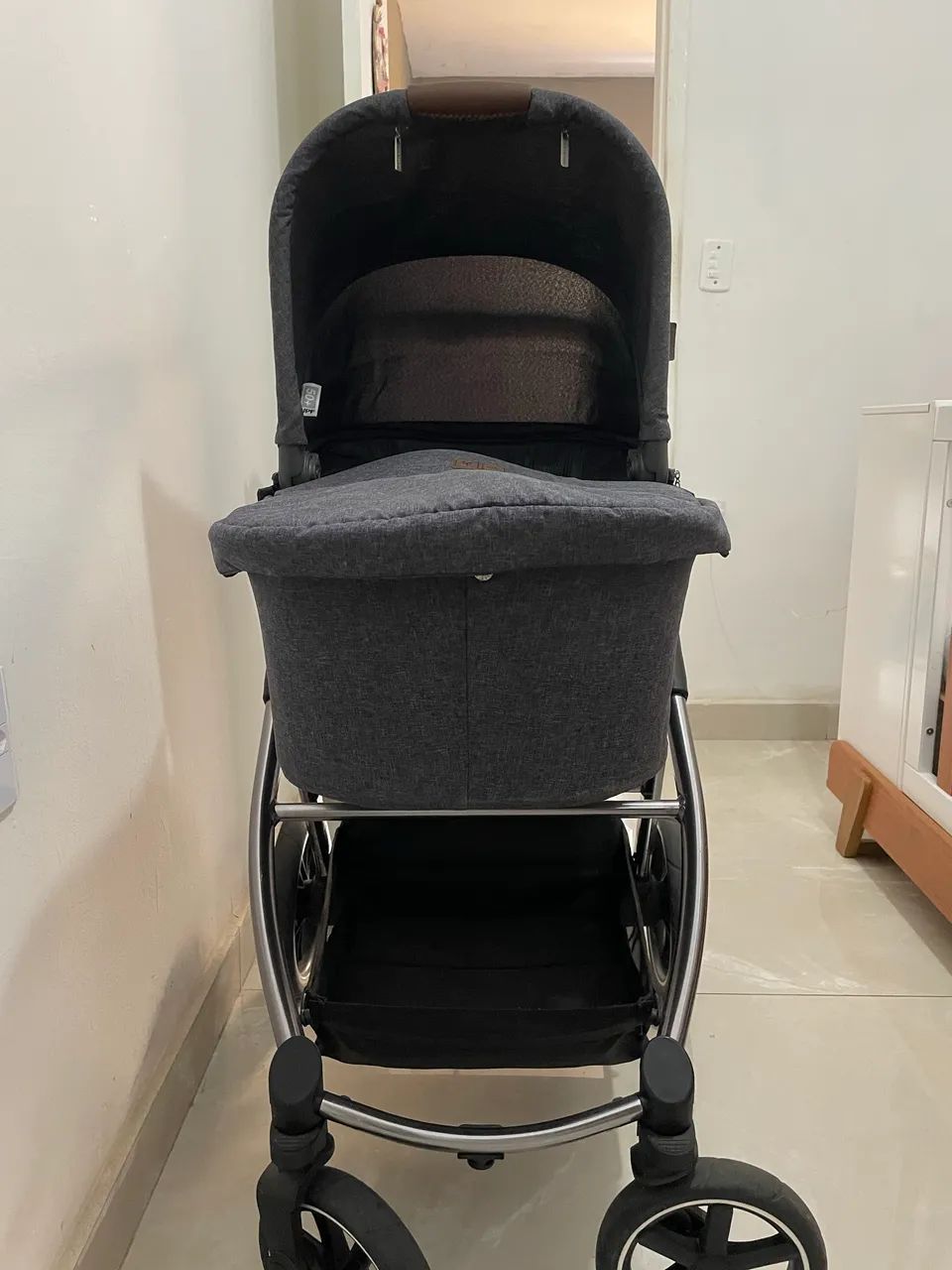 Vendo carrinho de bebê da ABC design com Moisés 