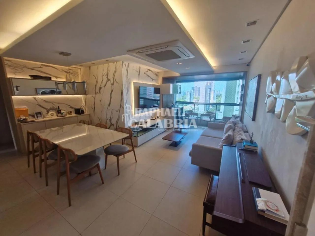 Apartamento de 94m² no bairro do Parnamirim