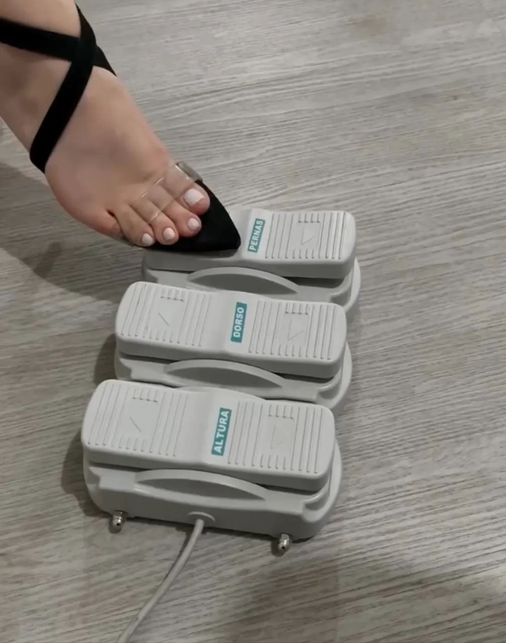 Cadeira para Estética Personnalite Estek - Foto 4