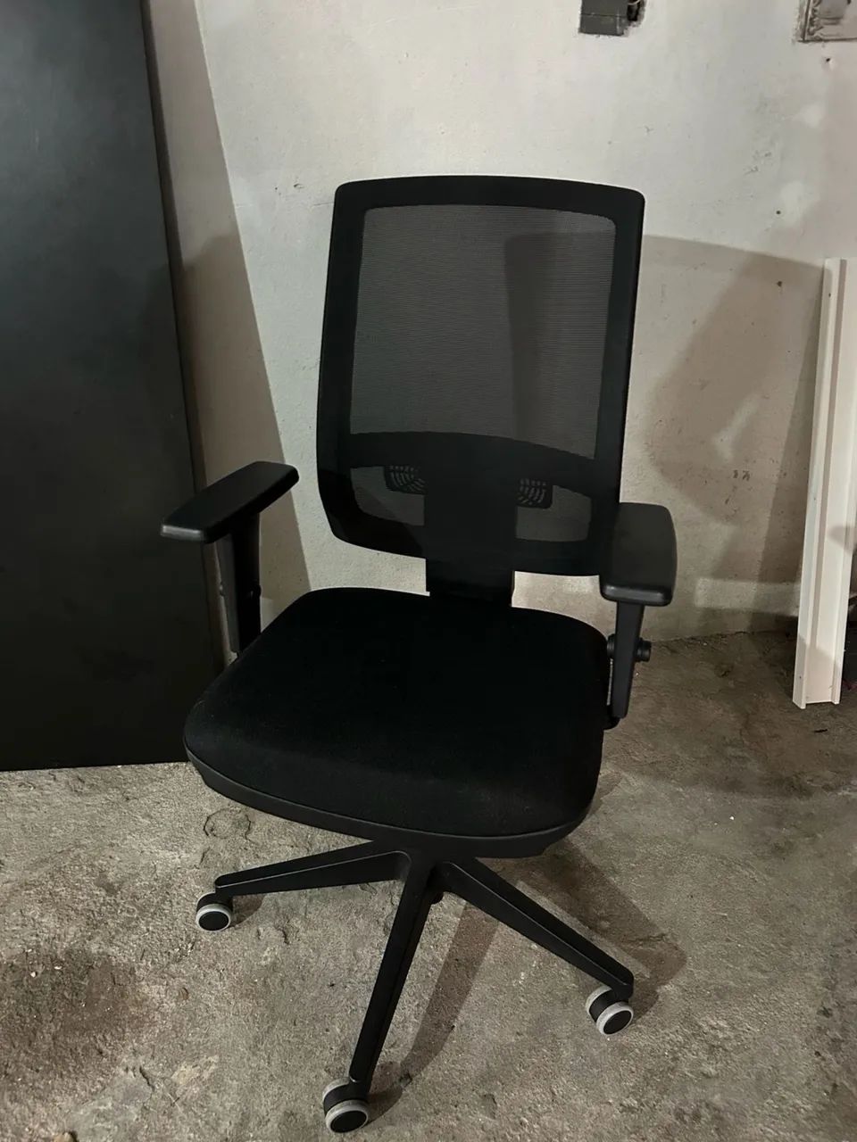Cadeira de escritório ergonômica 