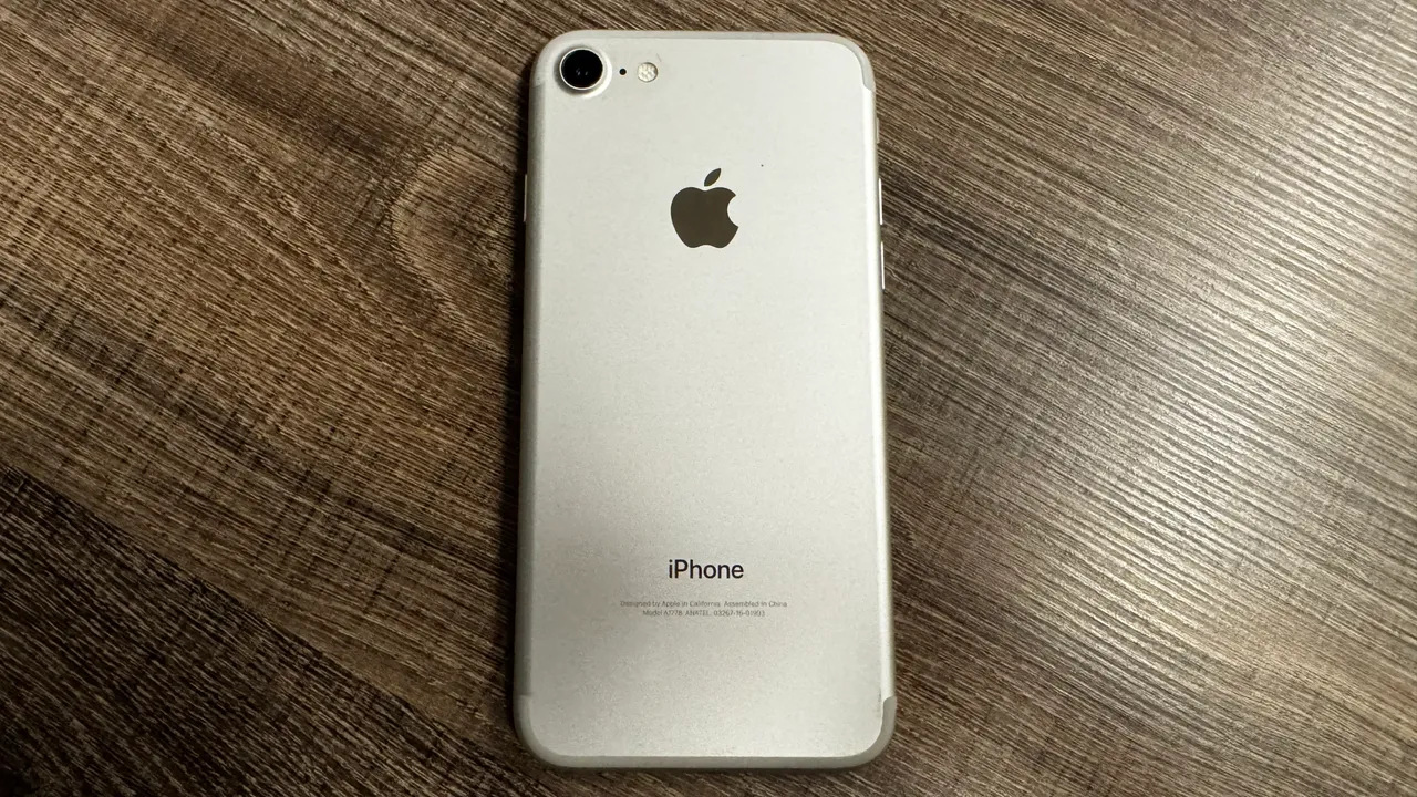 Celulares APPLE IPHONE 7 Usados no Vale do Paraíba, Litoral Norte