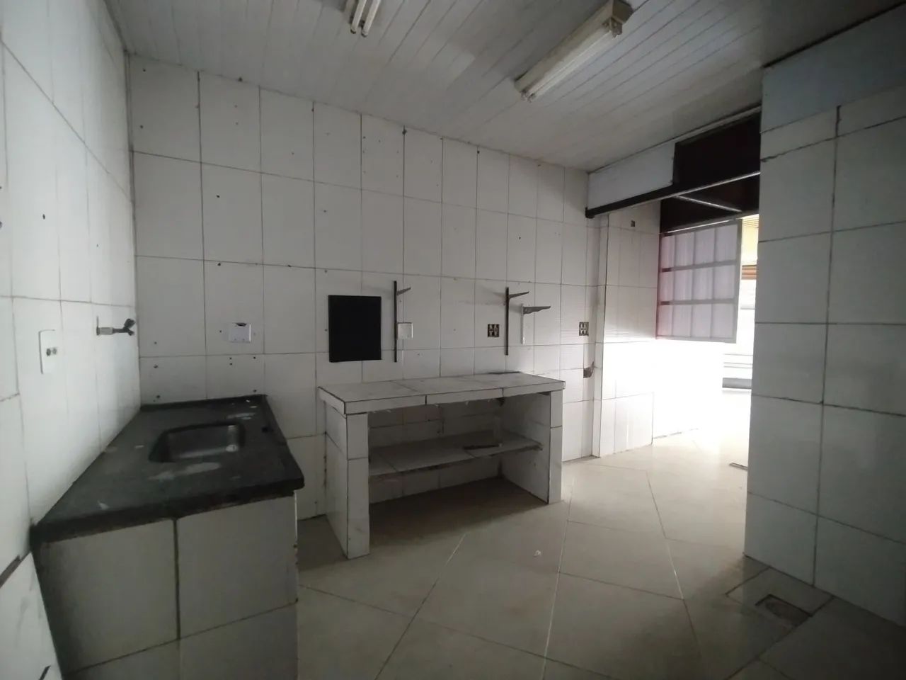 Excelente loja com 53m² na Av. Itamar Franco - Foto 4