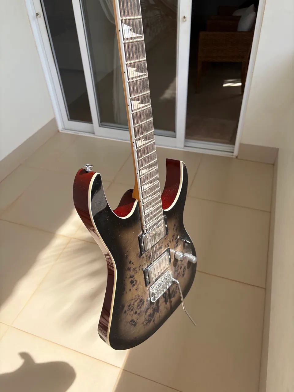 Guitarra ibanez + amplificador