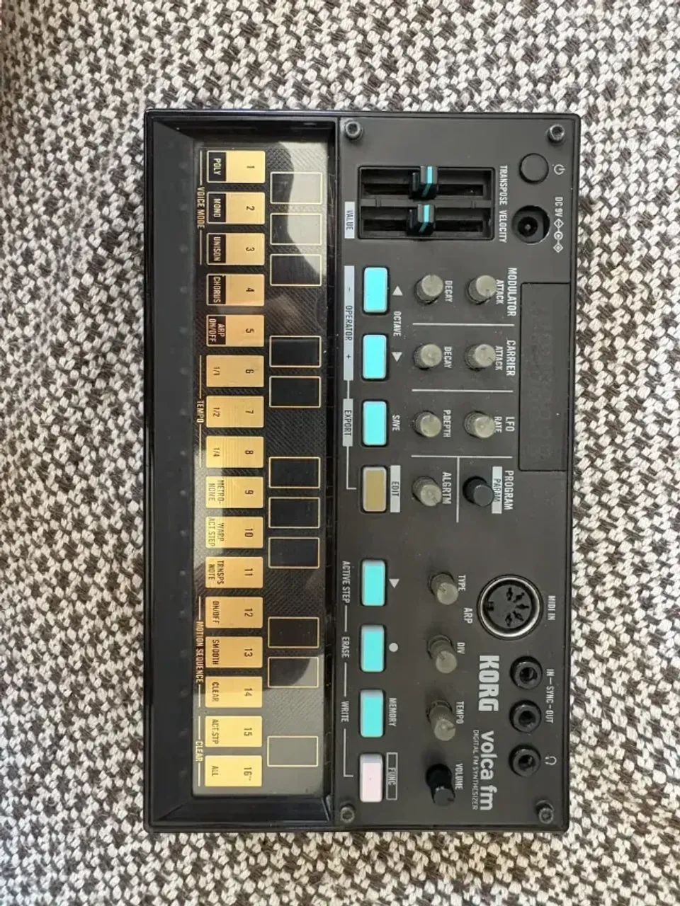 Sintetizador Korg Volca Fm