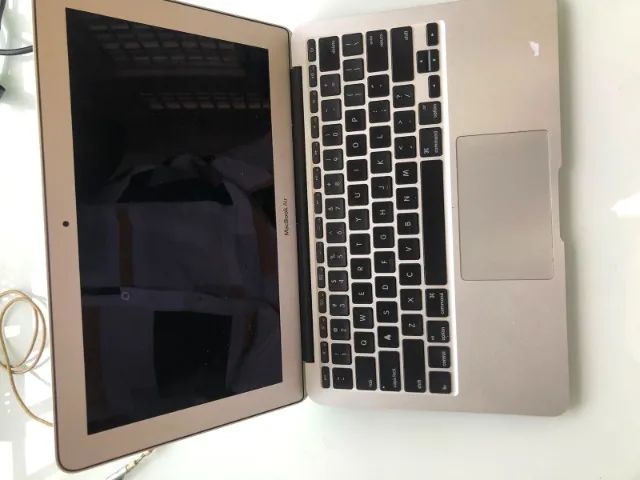 Macbook A1370 em bom estado - Foto 2