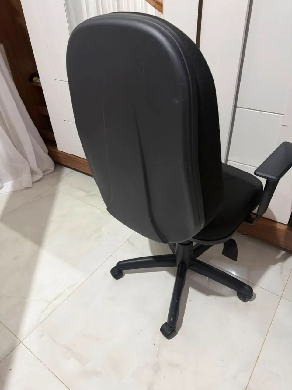 Cadeira giratória estilo empresarial  - Foto 4