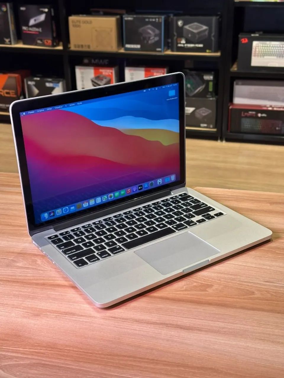 Apple MacBook Pro 2013, Intel Core i5, 4GB, 256GB Semi Novo (Loja