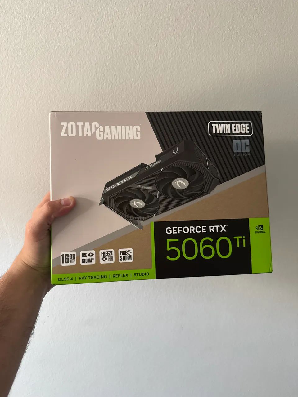 Placa de vídeo nova sem abrir 