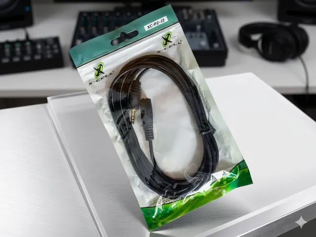 Cabo Extensor P2 x J2 Estéreo 2m X-Cell (Novo e Lacrado)