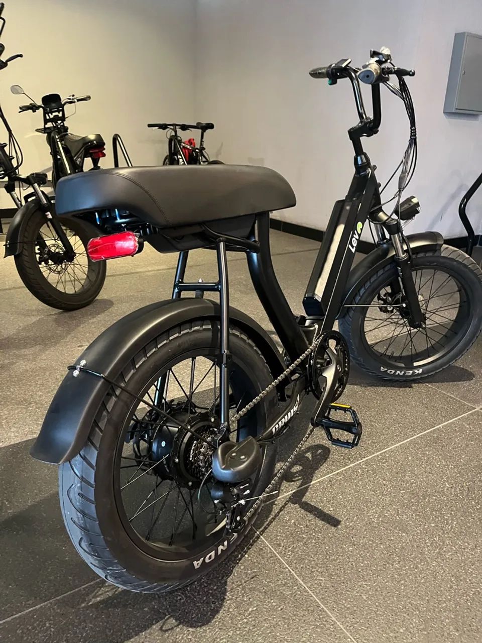 BICICLETA ELÉTRICA LEV CRUISER - Foto 3