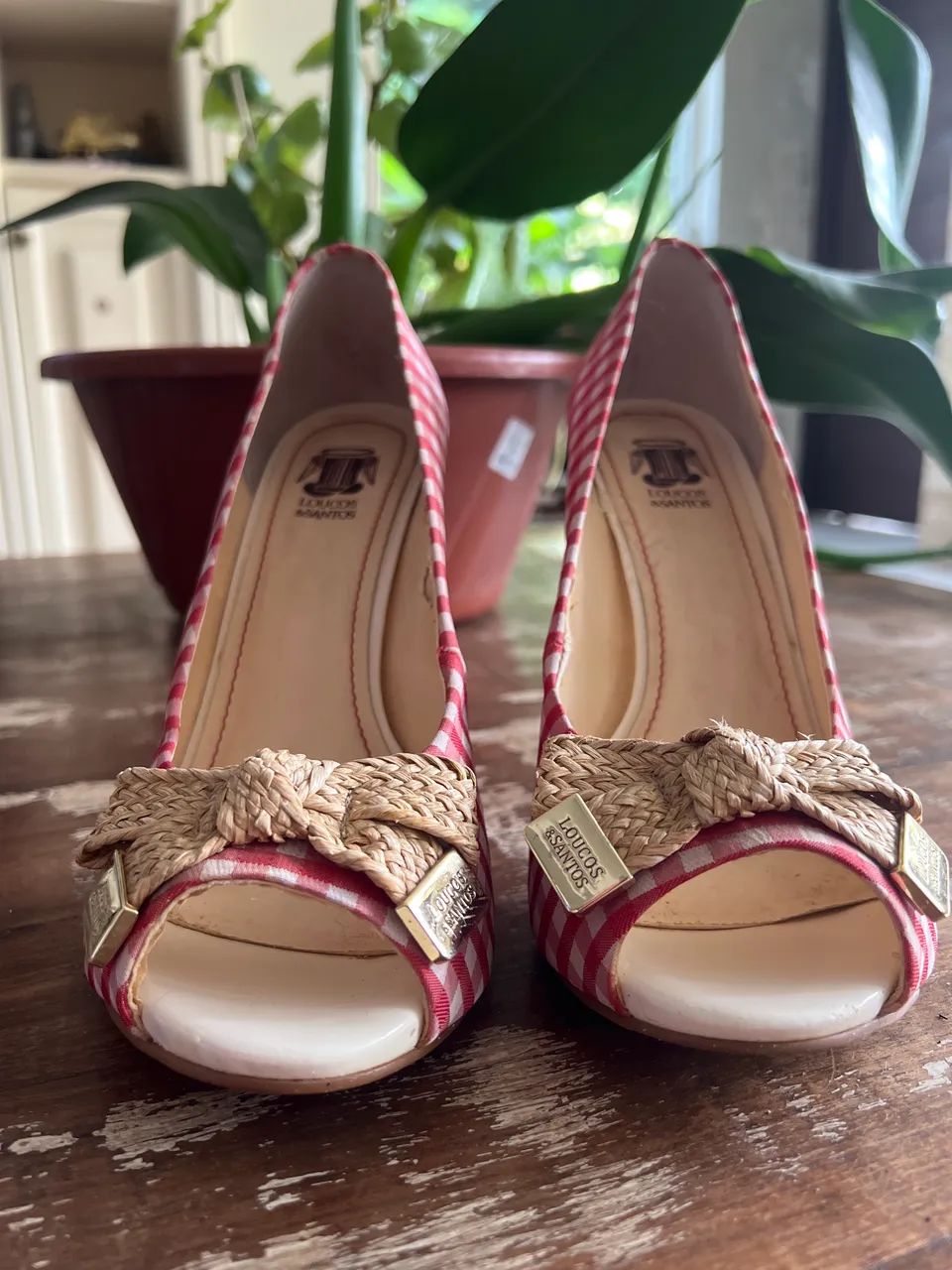 Peep toe Loucos e Santos 39 salto alto - Foto 4