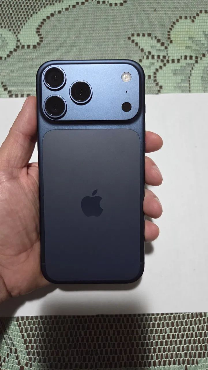 iPhone 17 Pro Max 512 gb - Azul - Novo