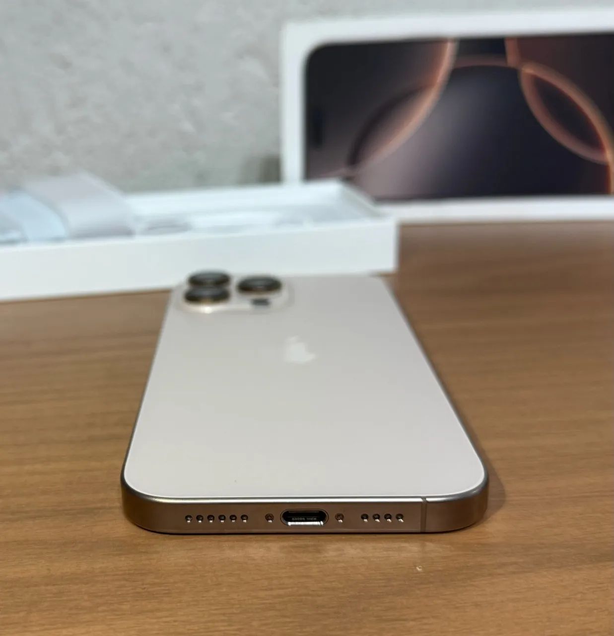 IPHONE 16 PRO MAX 1TB ( 1 TERABYTE) - Celulares e Smartphones
