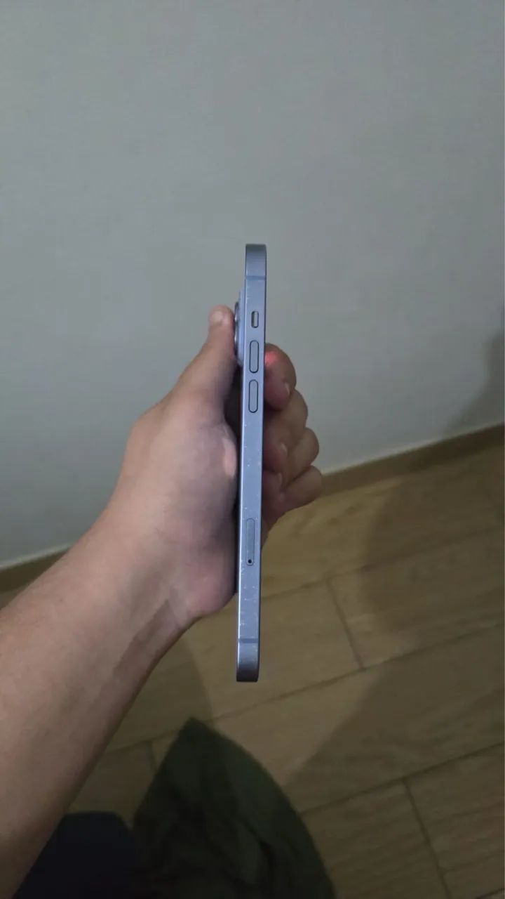 Vende-se IPhone 14plus  - Foto 2