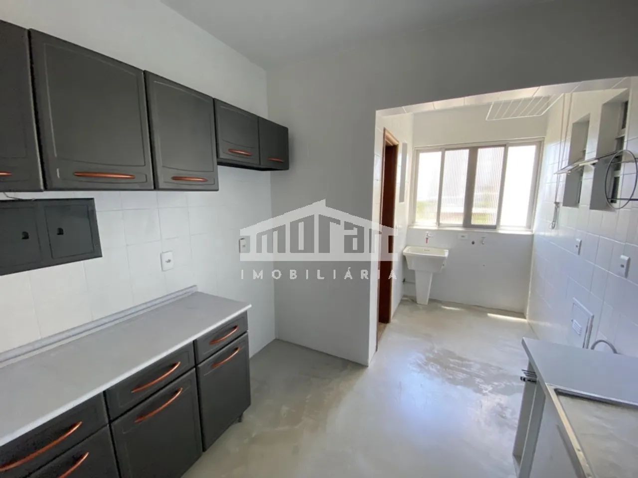 Apartamento Reformado para Locação no Edifício Residencial Alphaville - Foto 3