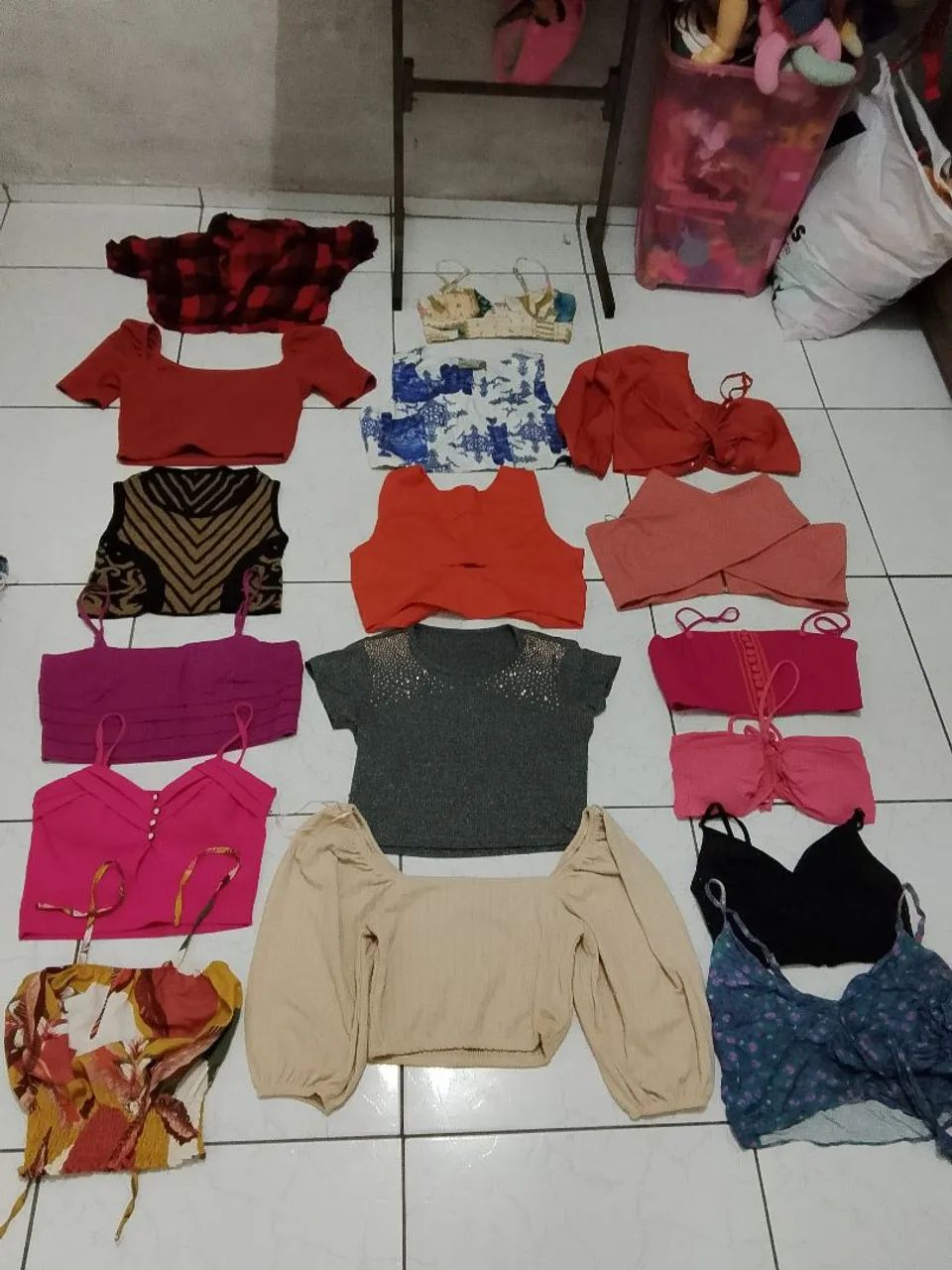 Lote de roupa feminina  - Foto 4