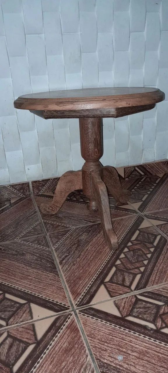 Mesa pequena de madeira  - Foto 2