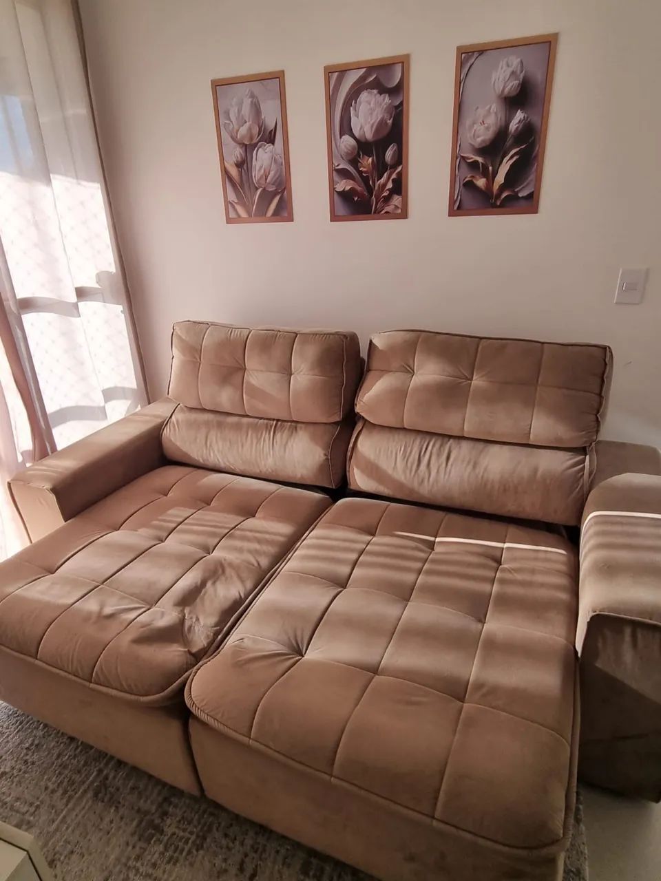 Vendo sofá de suede 2.10m - Foto 2