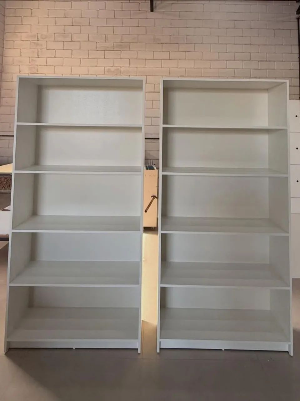 Estante multiuso MDF pronta entrega <br><br>Comp: 1.00<br>Altura: 1.90<br>Prof: 30 - Foto 2
