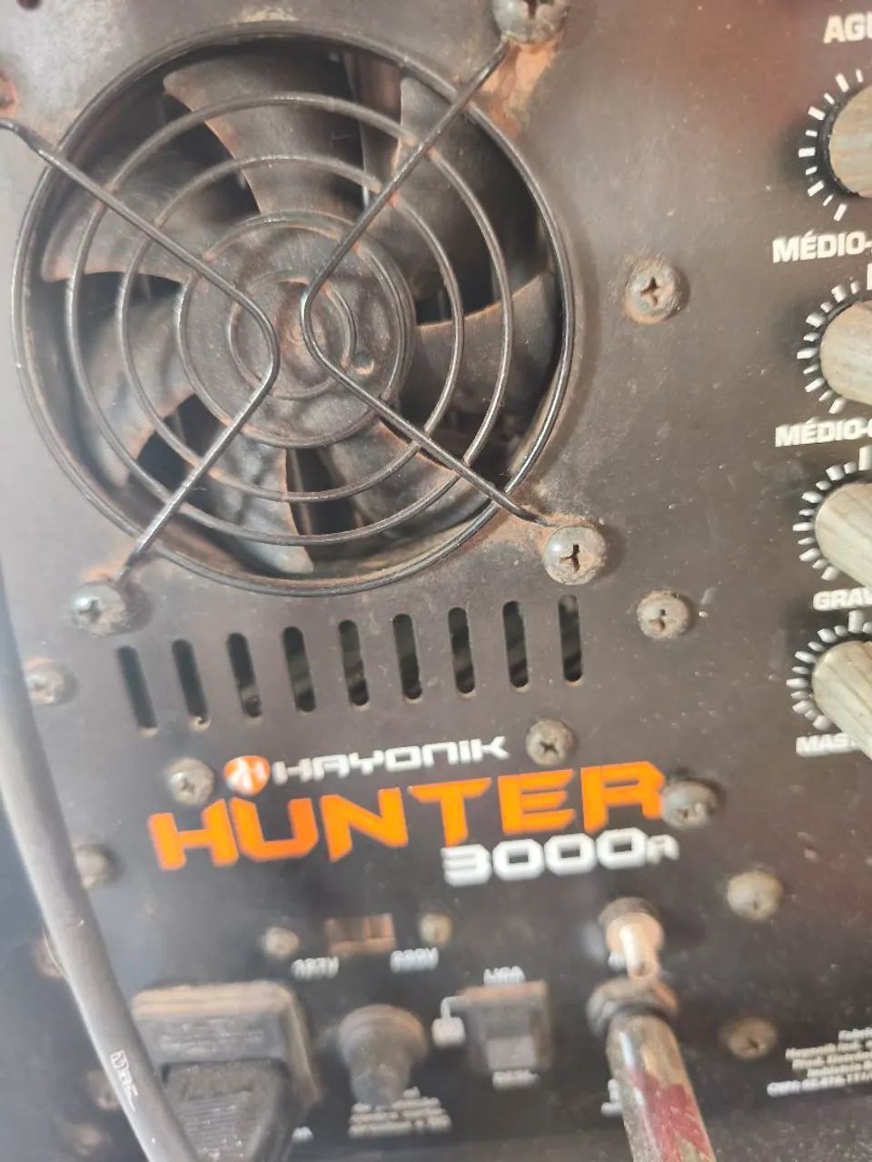 caixa ativa e pedestais com microfone - Foto 5