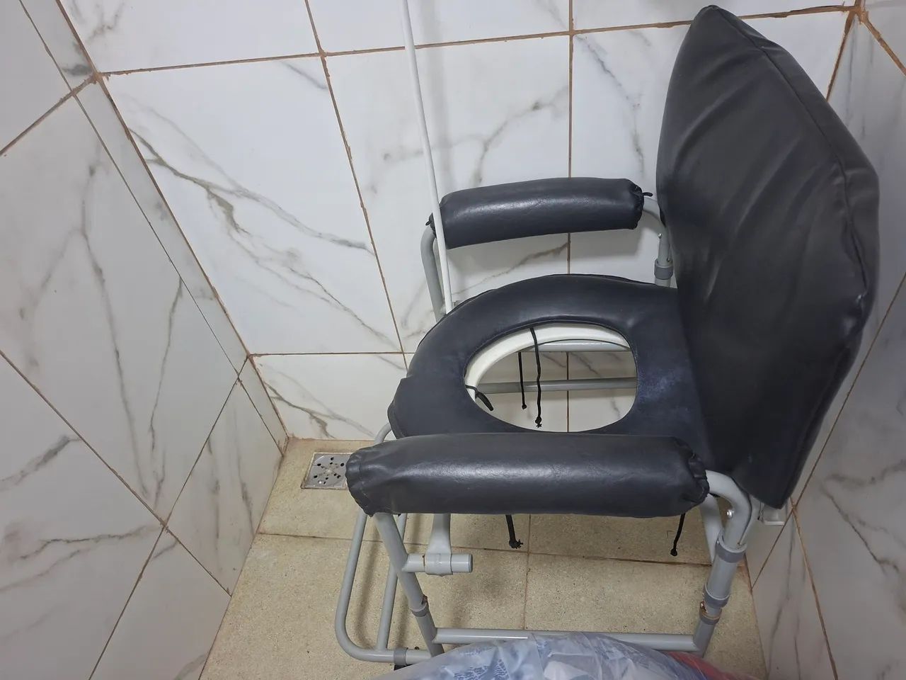 cadeira higiênica