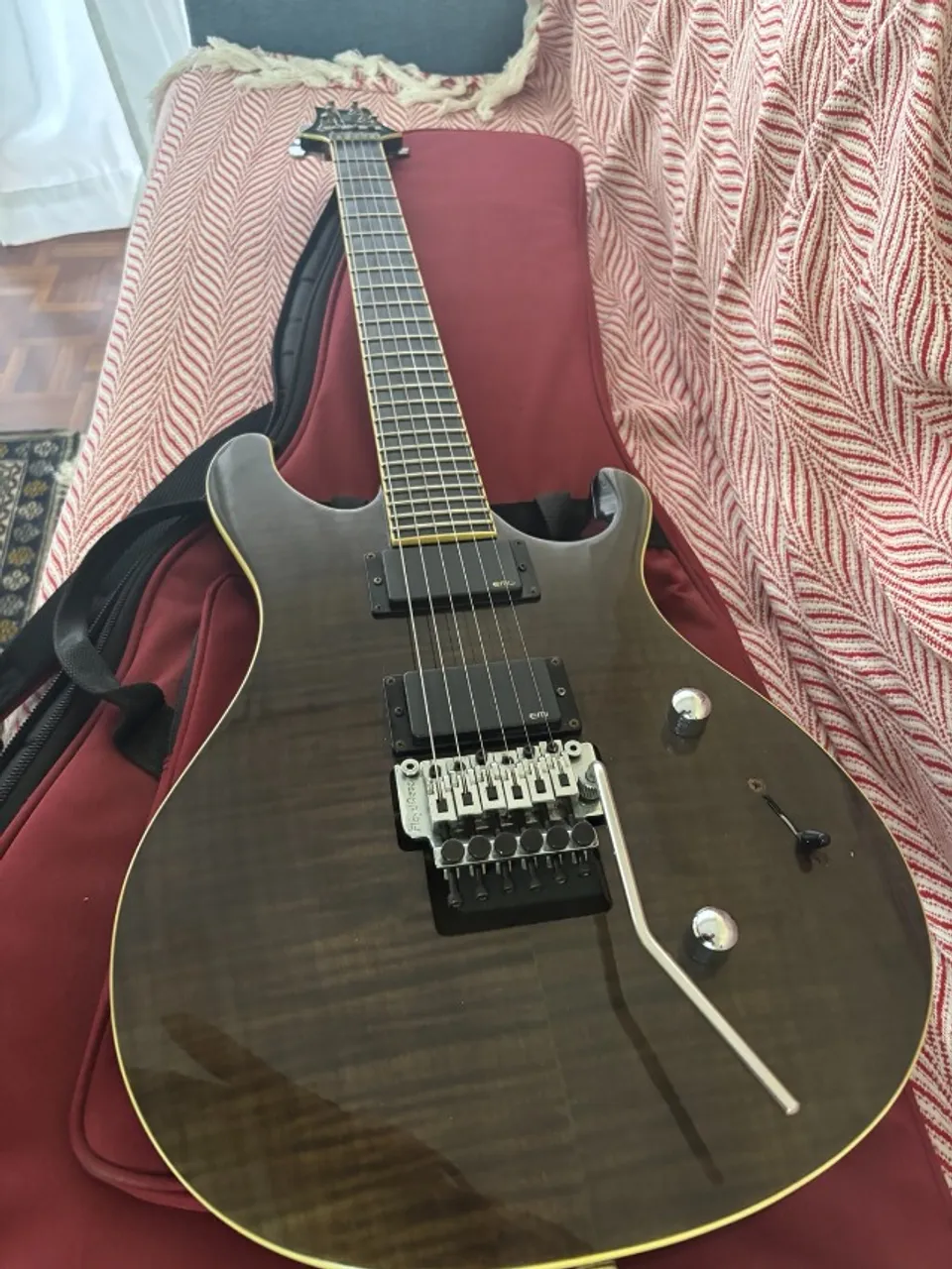 Ibanez Paul Gilbert Japonesa - PGM30 - Instrumentos musicais