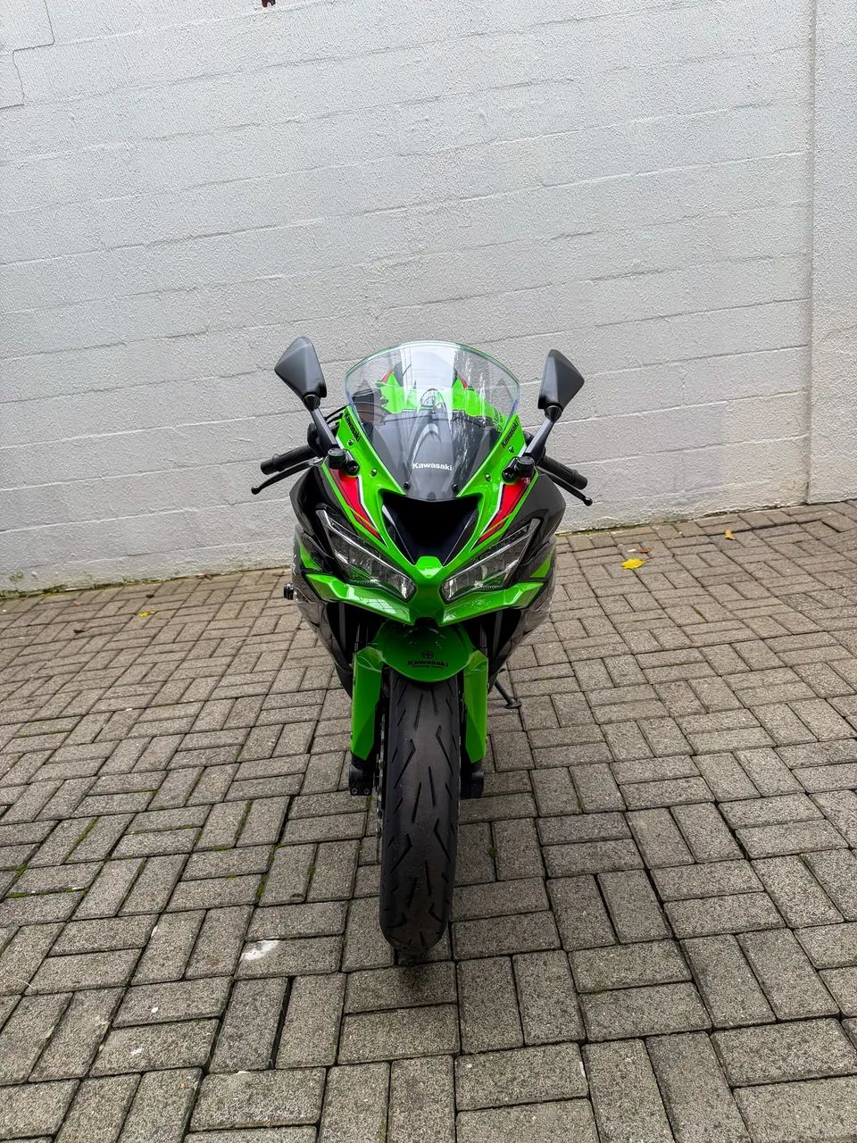 tachiページ Kawasaki Zx-6r 636cc 2023 - 1525004992 | OLX