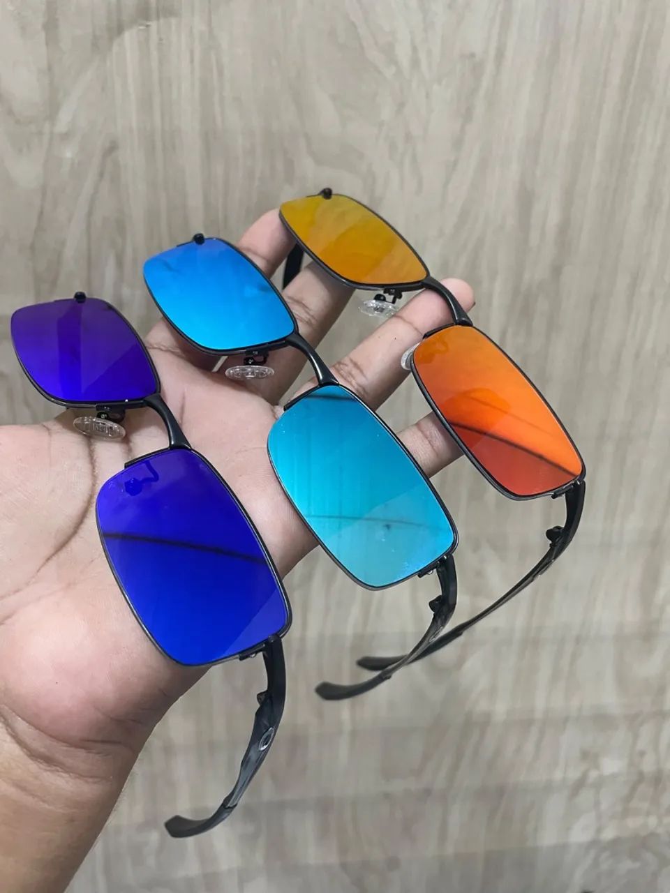 ÓCULOS ESTILO VILÃO  - Foto 2