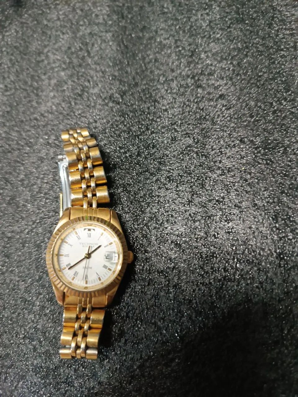 Tchnos feminino