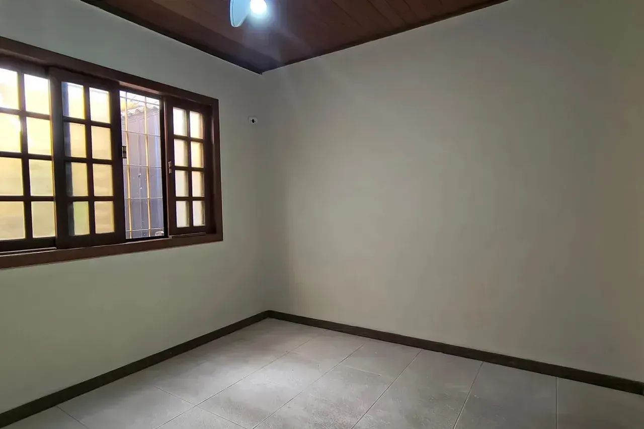Casa Duplex 160m2 compaoto com 5 quartos - Nova veneza - Vargem pequena - Foto 11
