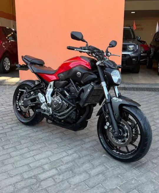MT-07 2016  - Foto 2