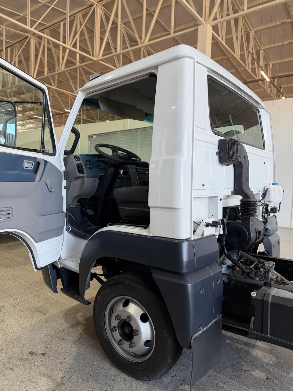 VOLKSWAGEM 5-140 - Foto 4