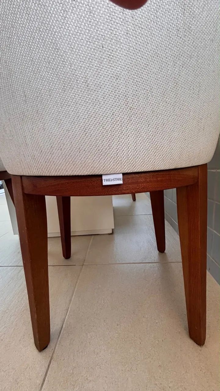 Mesa de jantar com 6 cadeiras  - Foto 2