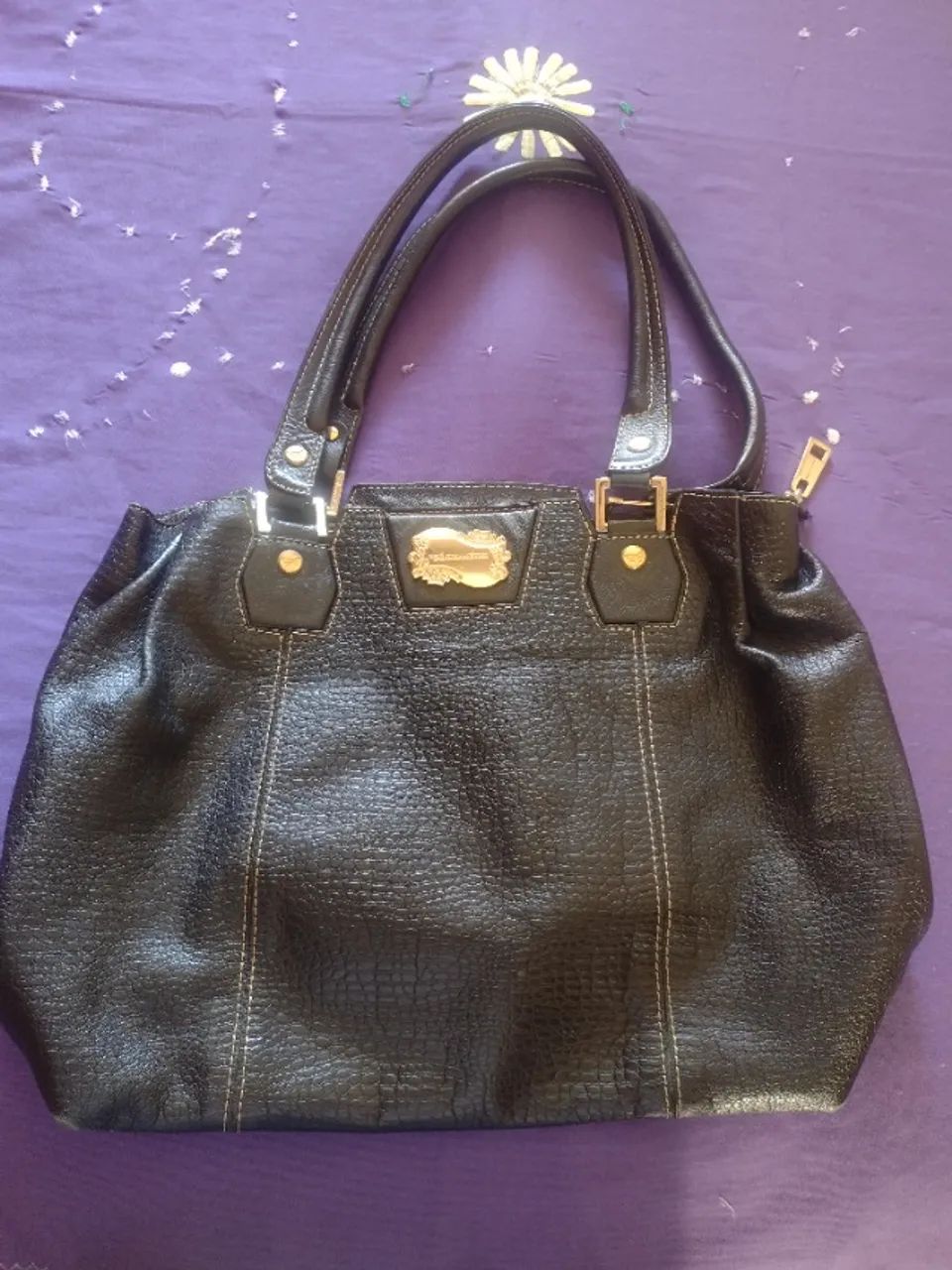 Bolsa de couro preta. - Foto 2