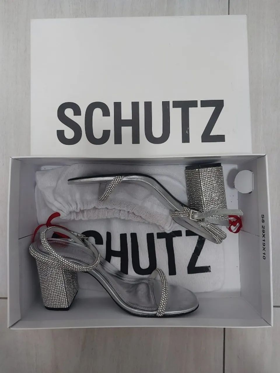 Sandália Prata Schutz - Foto 3
